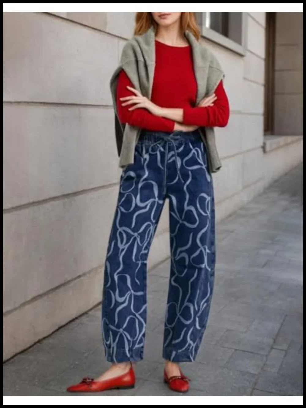 Mid Rise Bow Print Barrel Jeans Wide Leg Baggy Denim Pants with Pockets